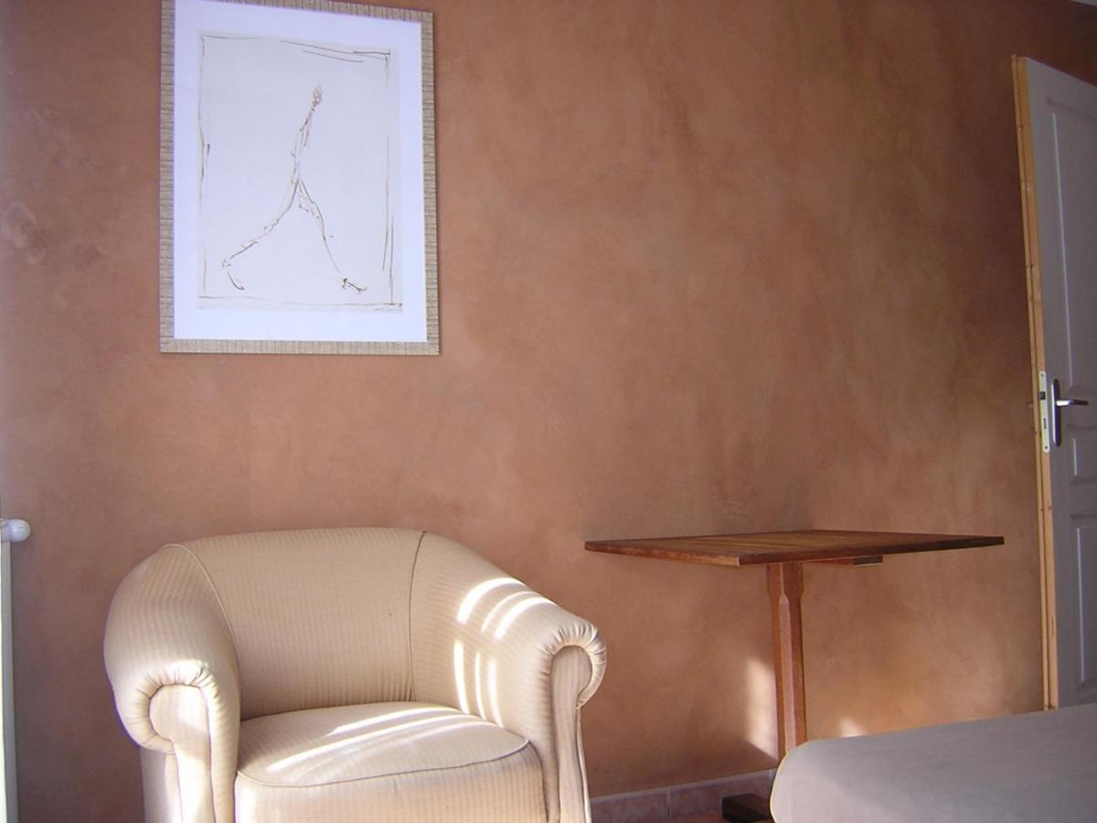 Bed and Breakfast La Rialhe Taulignan Экстерьер фото